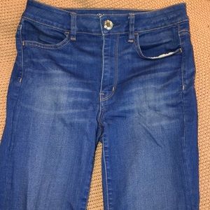 American Eagle  Stretchy Skinny Jeans